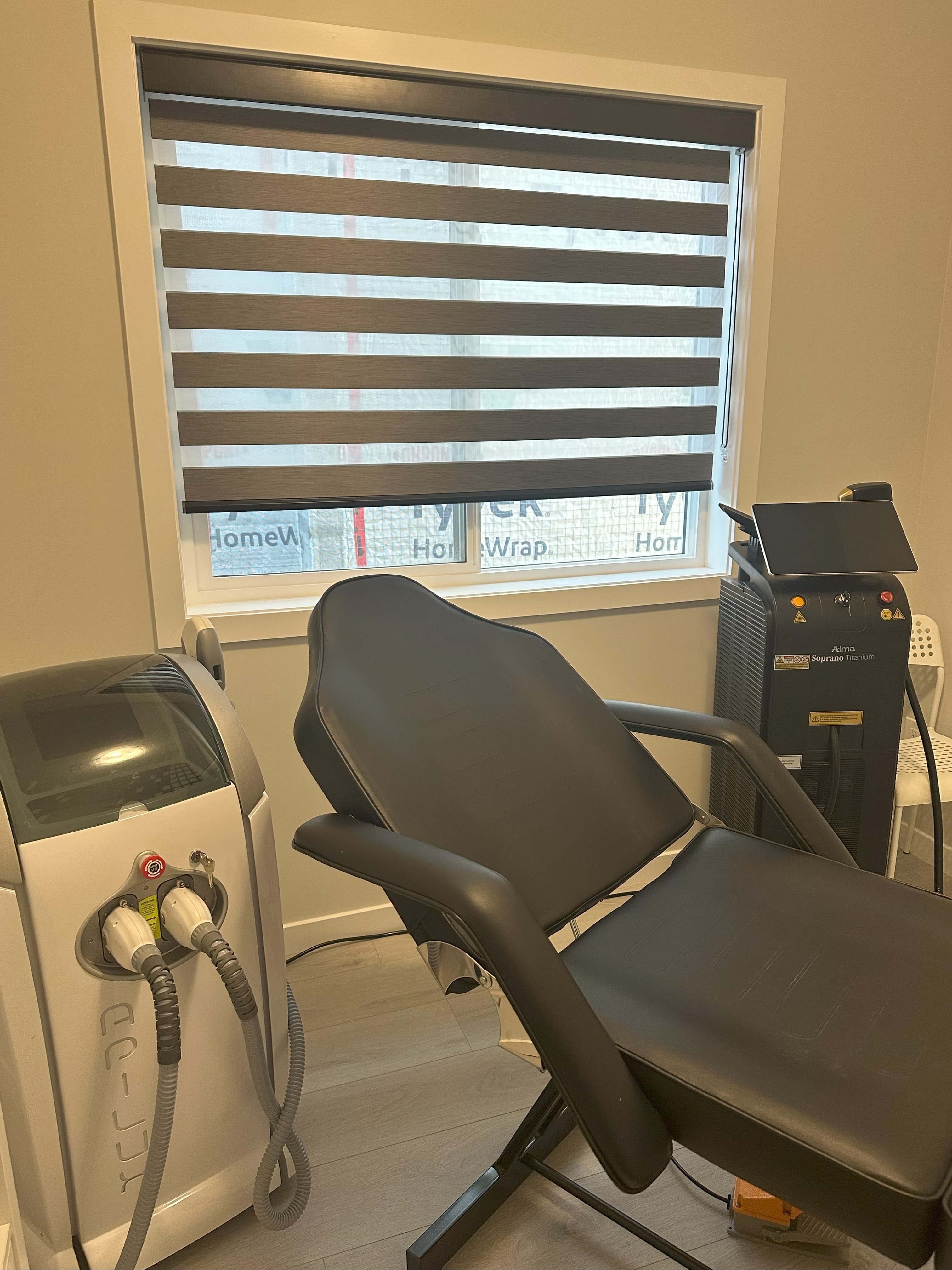 378 Granite Grv Rd, Winnipeg, MB R3Y 2K3